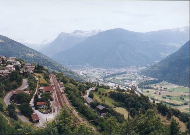 16-6-2002 1-25 Ausserberg, BLS 12.jpg