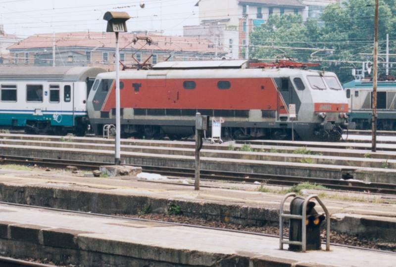 18-6-2002 3-04 Milano Centrale 33A.jpg