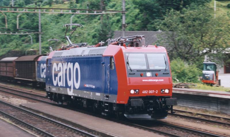 20-6-2002 4-25 Gurtnellen 12A.jpg