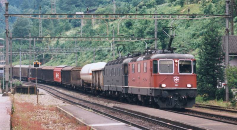 20-6-2002 5-35 Gurtnellen 02A.jpg