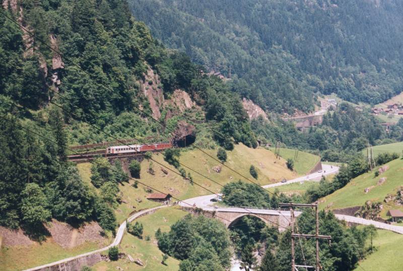 22-6-2002 6-29 Gurtnellen - Intchi 08A.jpg