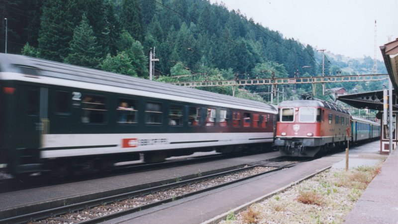 22-6-2002 7-11 Gurtnellen 26A.jpg