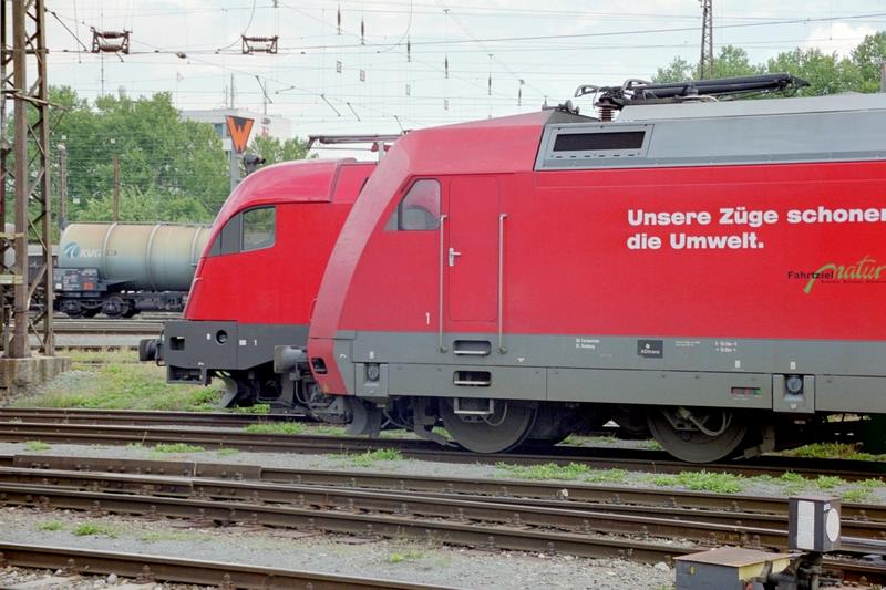 1-29 - 30-08-2003 - Innsbruck - 08a.jpg