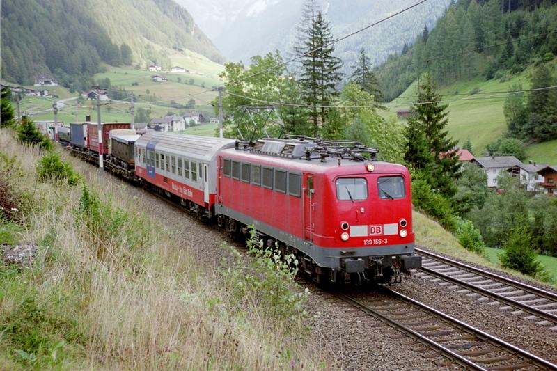 2-19 - 31-08-2003 - St. Jodok, Brenner - 18a.jpg