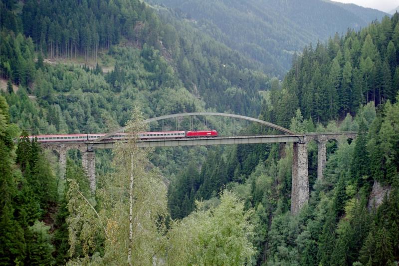 3-12 - 01-09-2003 - Trisannabruecke, Arlberg - 25a.jpg