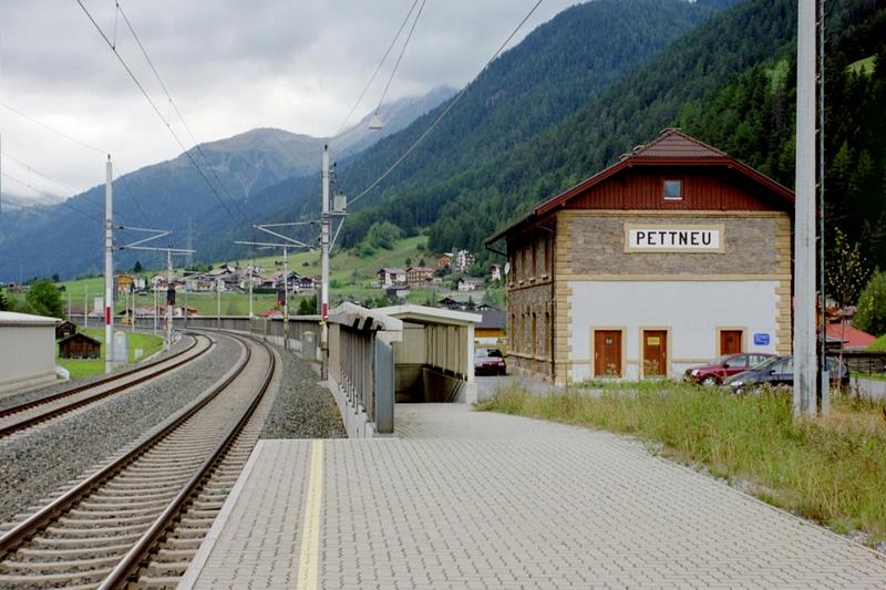 3-18 - 01-09-2003 - Pettneu, Arlberg - 19a.jpg