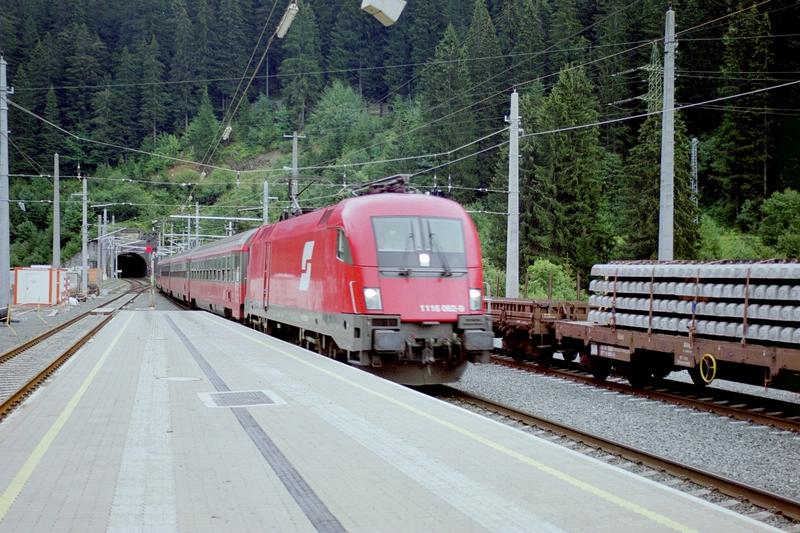 3-21 - 01-09-2003 - Langen am Arlberg - 16a.jpg