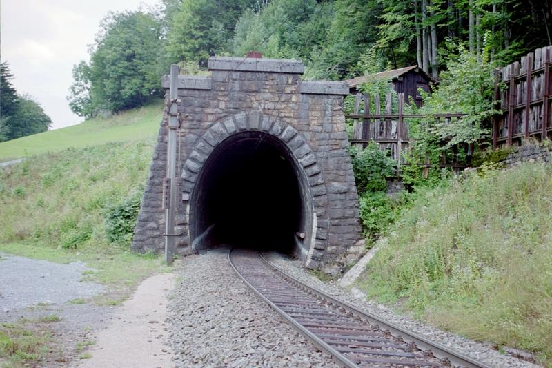 3-24 - 01-09-2003 - Kloesterle, Arlberg - 13a.jpg
