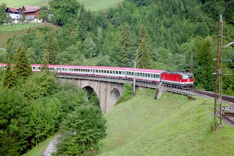 3-30 - 02-09-2003 - Dalaas, Arlberg - 07a.jpg