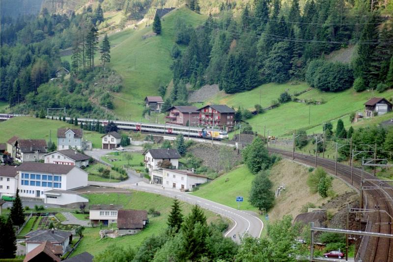 4-29 - 03-09-2003 - Wassen - 08a.jpg