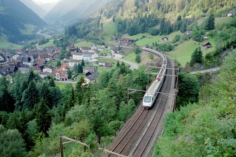 4-31 - 03-09-2003 - Wassen - 06a.jpg