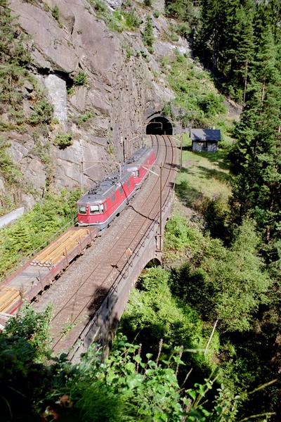 5-05 - 02-09-2003 - Wassen - 32a.jpg