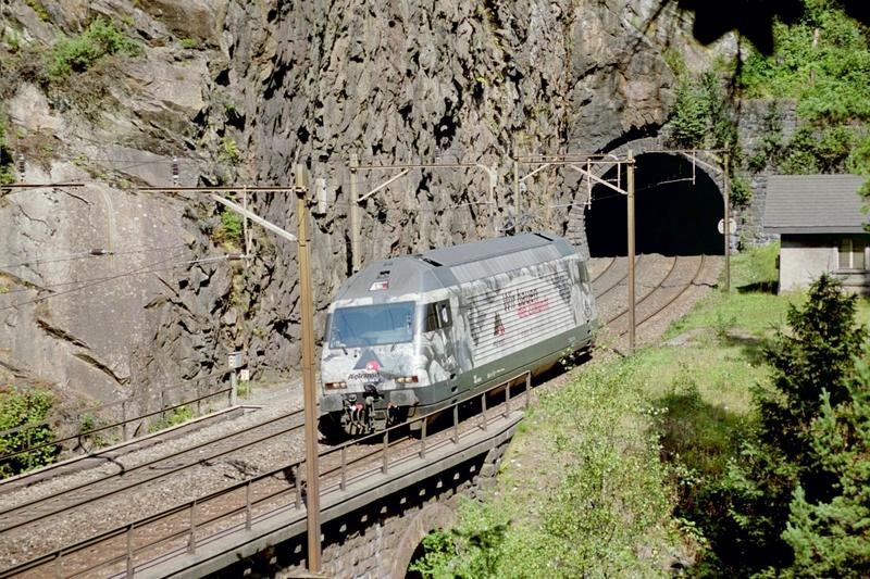 5-13 - 02-09-2003 - Wassen - 24a.jpg