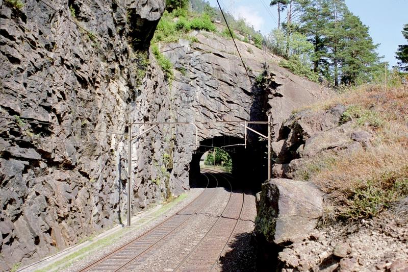 5-16 - 02-09-2003 - Wassen - 21a.jpg