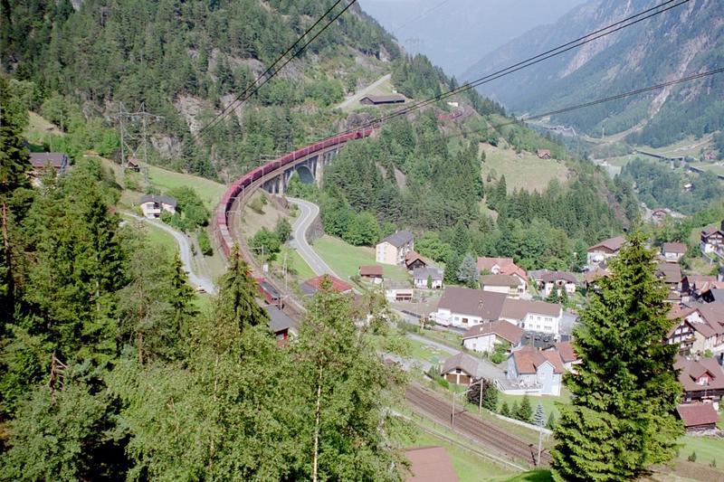 5-29 - 02-09-2003 - Wassen - 08a.jpg