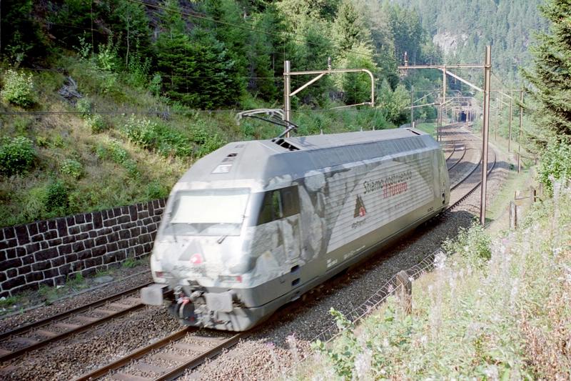 5-35 - 02-09-2003 - Wassen - 02a.jpg