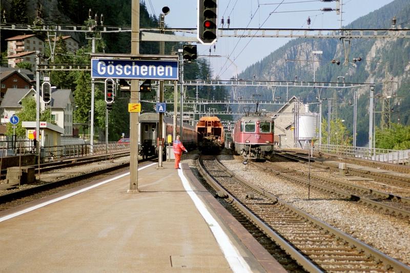 6-06 - 02-09-2003 - Goeschenen - 31a.jpg