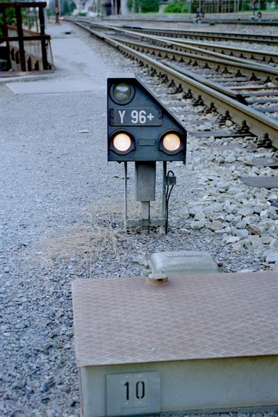 6-18 - 02-09-2003 - Erstfeld - 19a.jpg