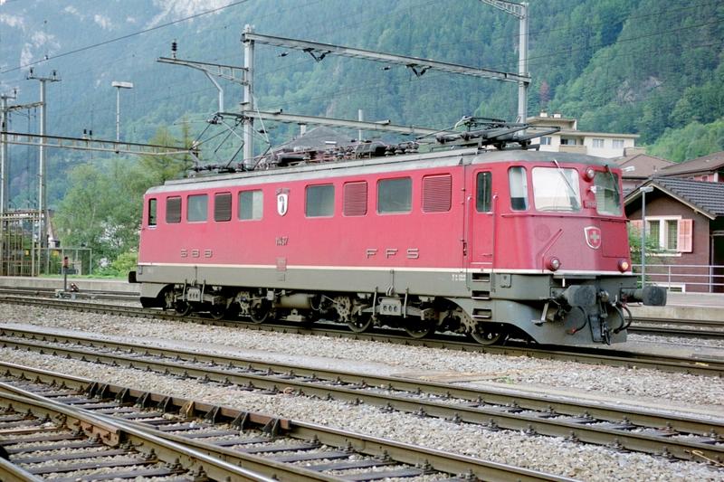 6-20 - 02-09-2003 - Erstfeld - 17a.jpg