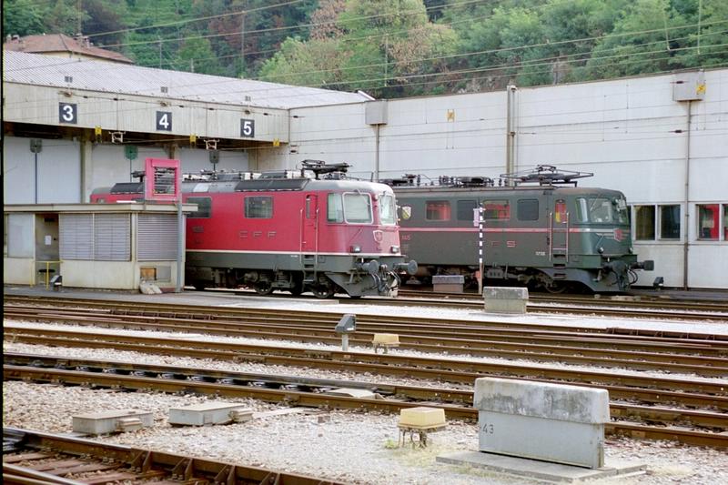 6-34 - 03-09-2003 - Bellinzona - 03a.jpg
