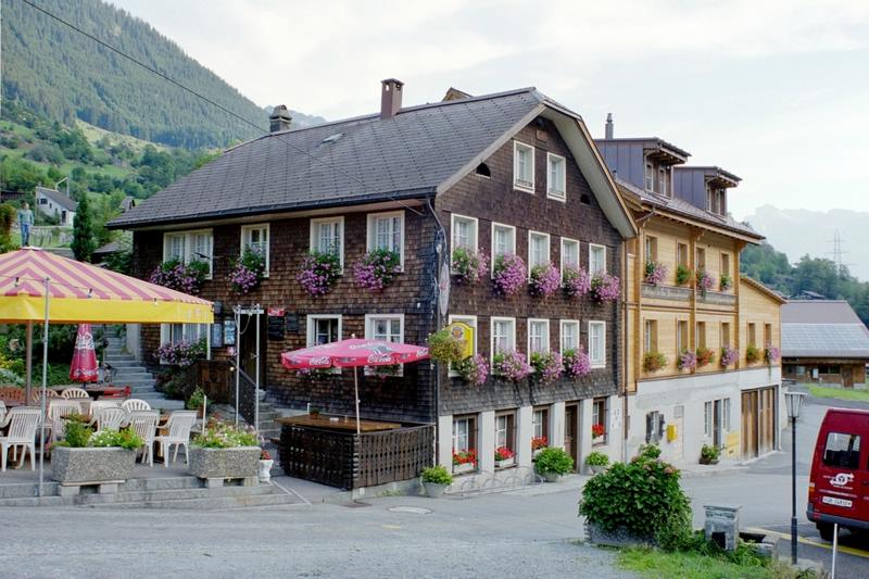 8-21 - 03-09-2003 - Gurtnellen - 16a.jpg