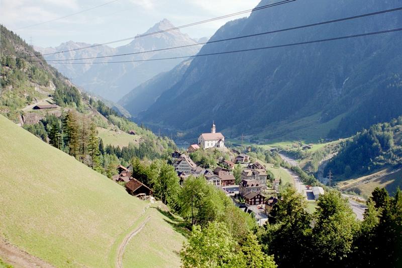 8-26 - 04-09-2003 - Wassen - 11a.jpg