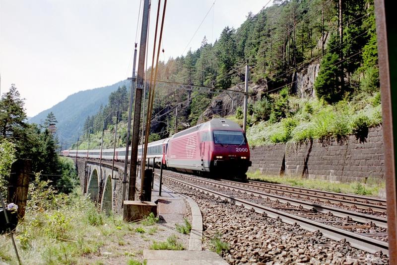 8-36 - 04-09-2003 - Wassen - 01a.jpg