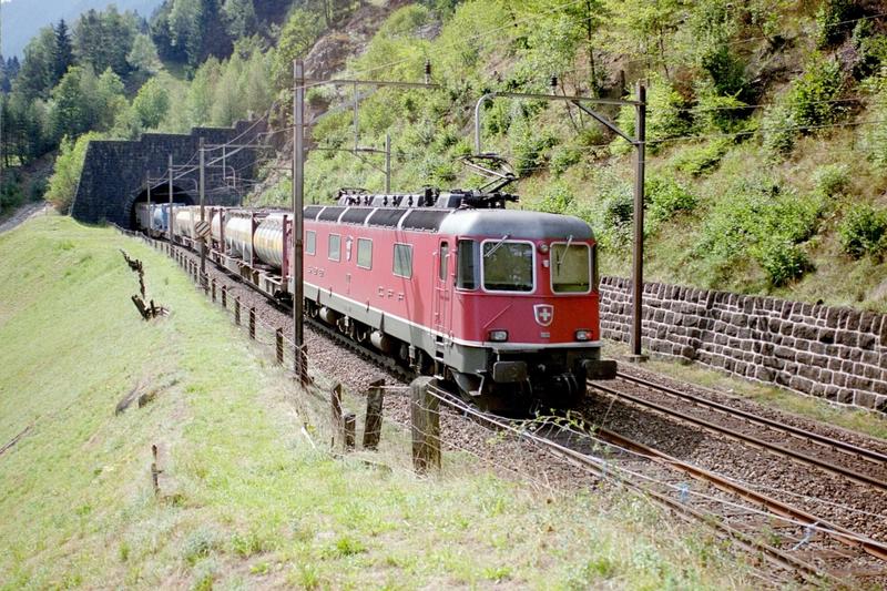 9-03 - 04-09-2003 - Wassen - 34a.jpg