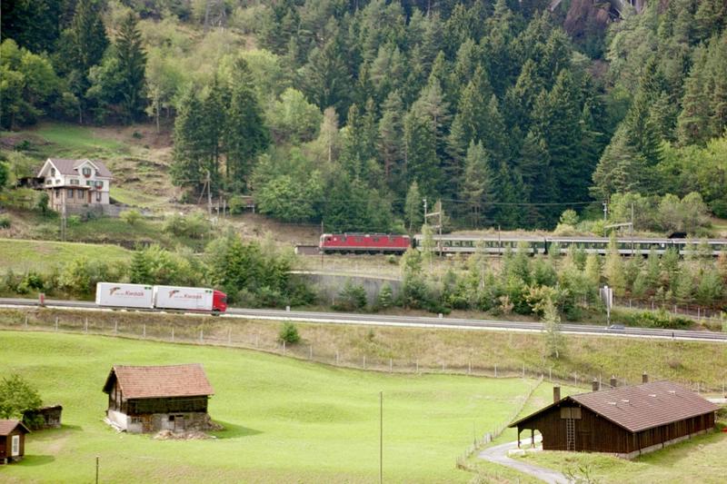 9-19 - 04-09-2003 - Wassen - 18a.jpg