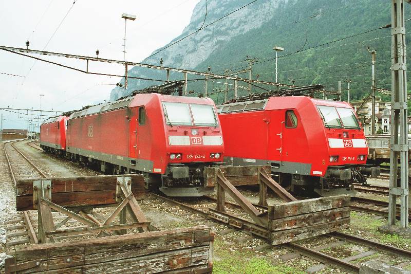 03-01 - 13-06-2005 - Erstfeld - 36A.jpg