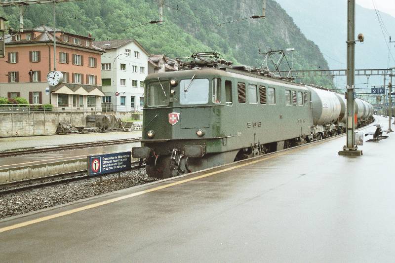 03-20 - 13-06-2005 - Erstfeld - 17A.jpg