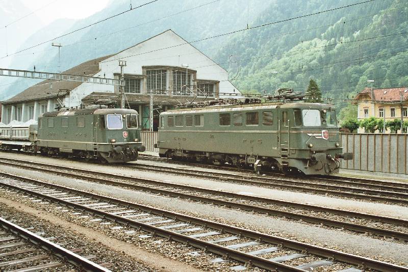 03-24 - 13-06-2005 - Erstfeld - 13A.jpg