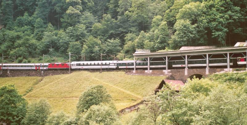 05-25 - 14-06-2005 - Gotthard, Nord - 12a.jpg