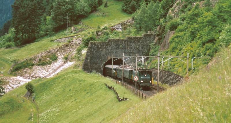 06-10 - 14-06-2005 - Wassen - 27a.jpg