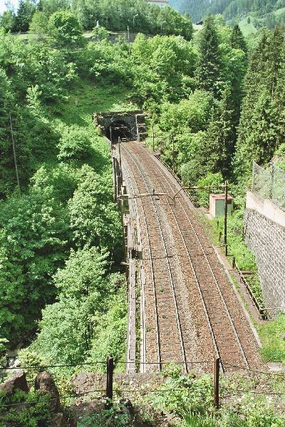 08-20 - 16-06-2005 - Untere Meienreussbruecke - 17A.jpg