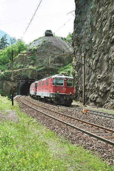 08-29 - 16-06-2005 - Wassen - 08A.jpg