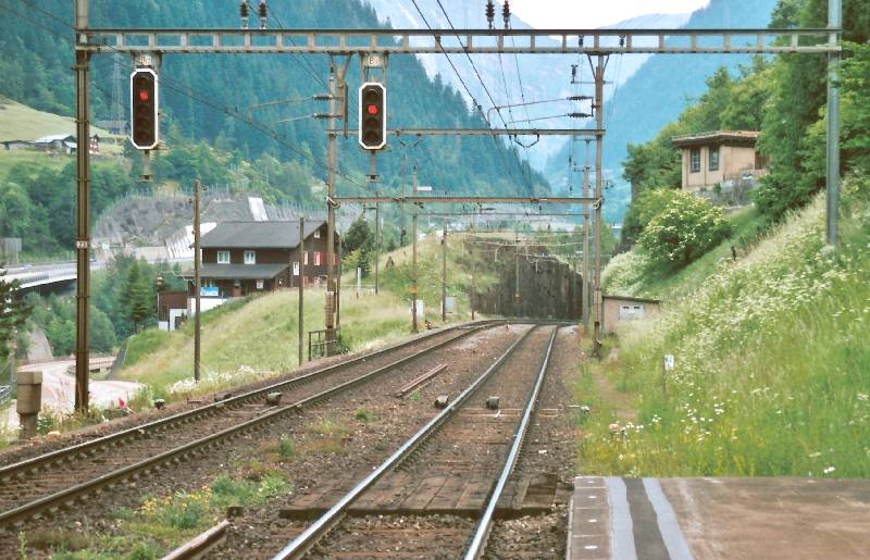 09-30 - 16-06-2005 - Wassen - 07a.jpg