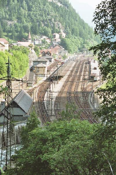 10-05 - 17-06-2005 - Goeschenen - 32A.jpg