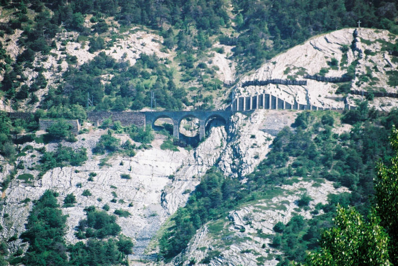 02-20 - 11-06-06 - Luogelkinviadukt.jpg