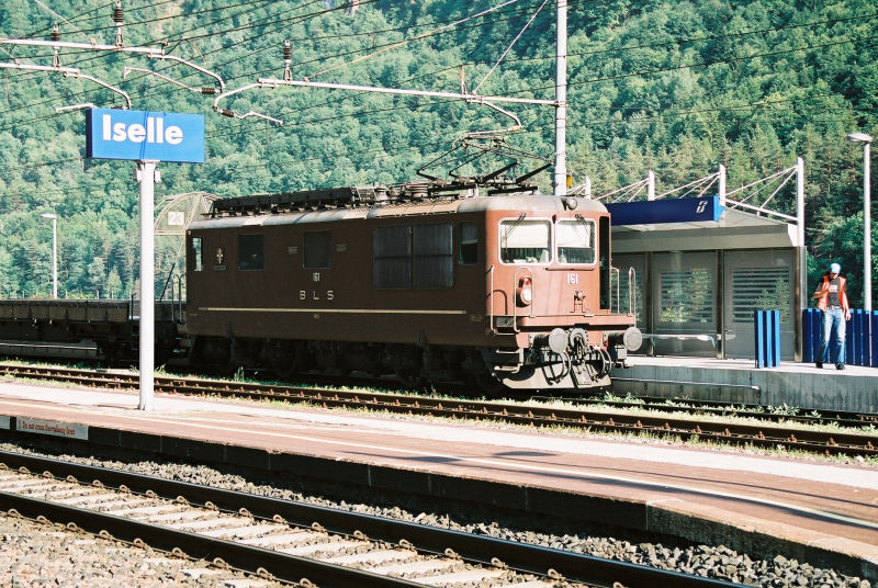 03-10 - 11-06-06 - Iselle.jpg