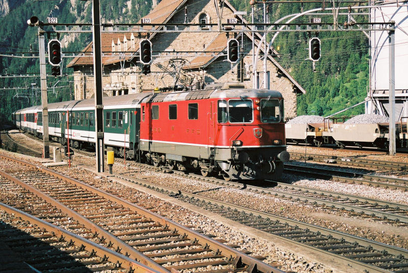 04-24 - 12-06-06 - Goeschenen.jpg