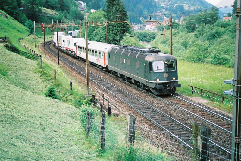 06-13 - 13-06-06 - Sued von Gurtnellen.jpg