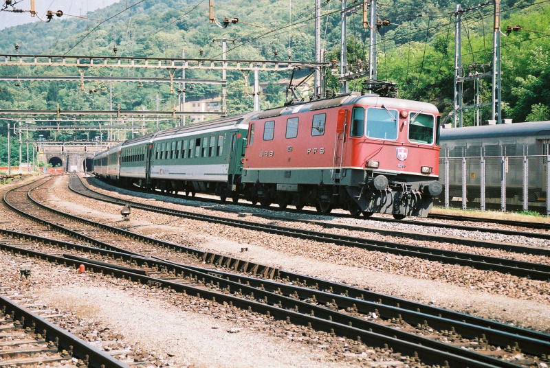 06-24 - 14-06-06 - Rivera-Bironico.jpg