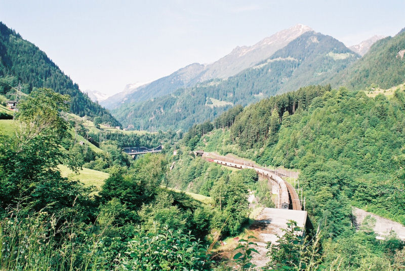 08-01 - 15-06-06 - Amsteg-Intchi.jpg