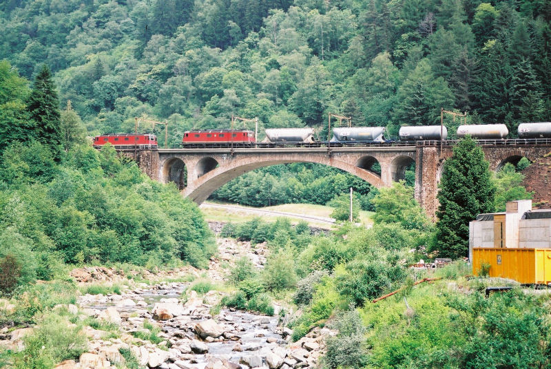 09-36 - 16-06-06 - Polmengoviadukt.jpg